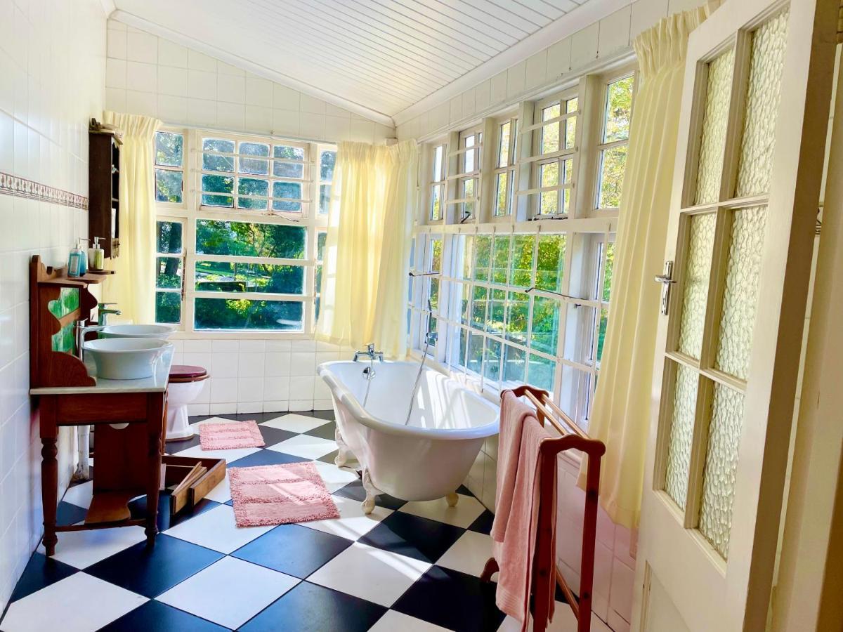 هويك Clarendon Manor And Cottages المظهر الخارجي الصورة